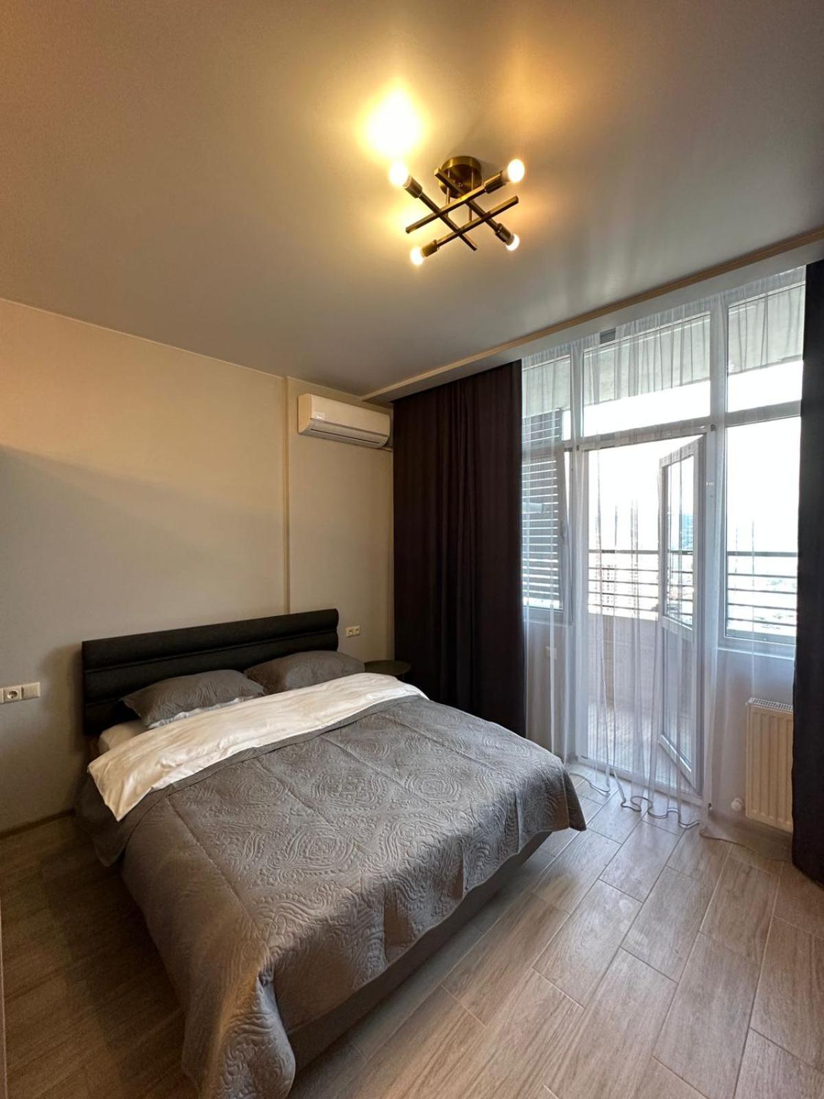 Pirosmani Mini Hotel บาทูมิ ภายนอก รูปภาพ
